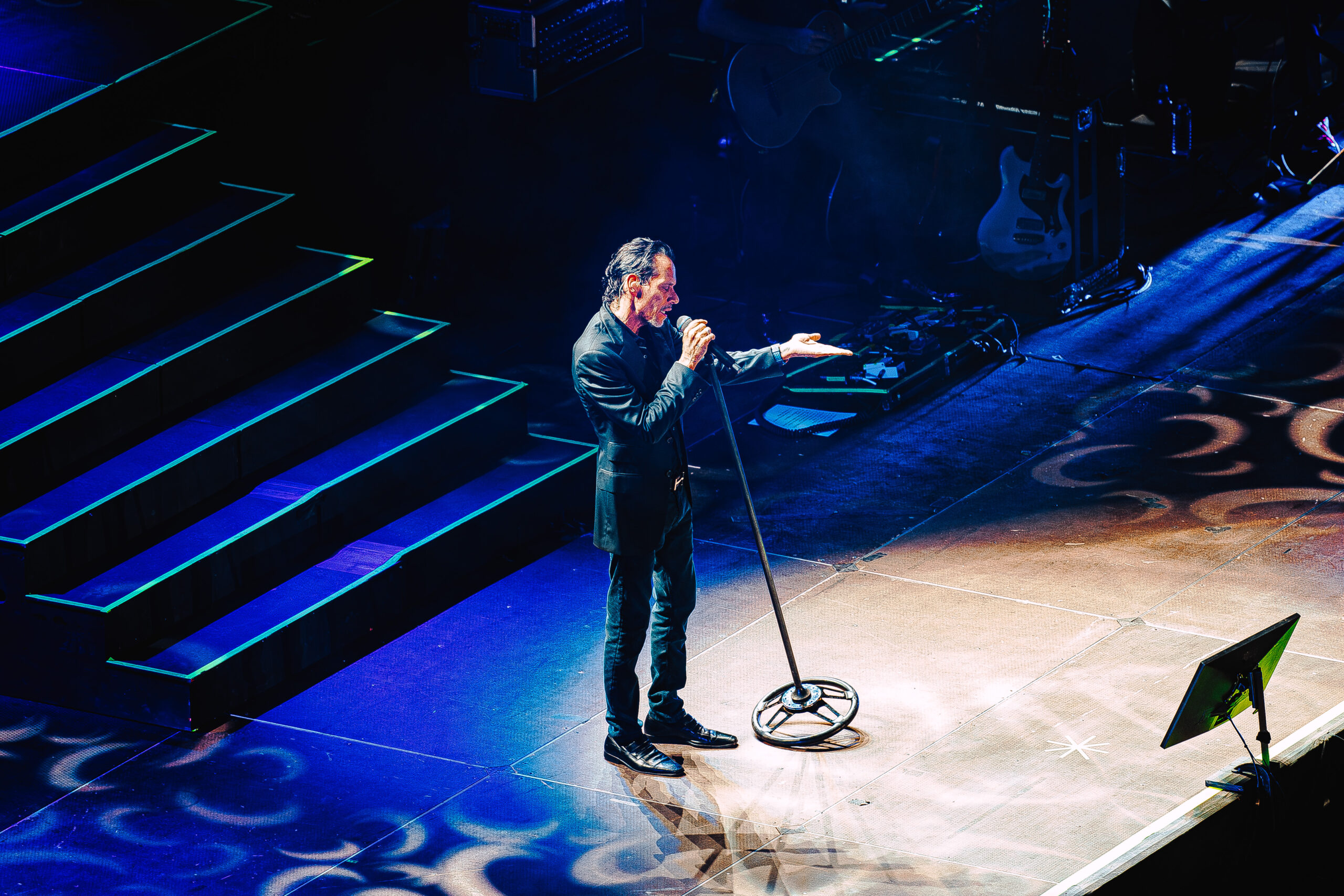 Marc-Anthony-27